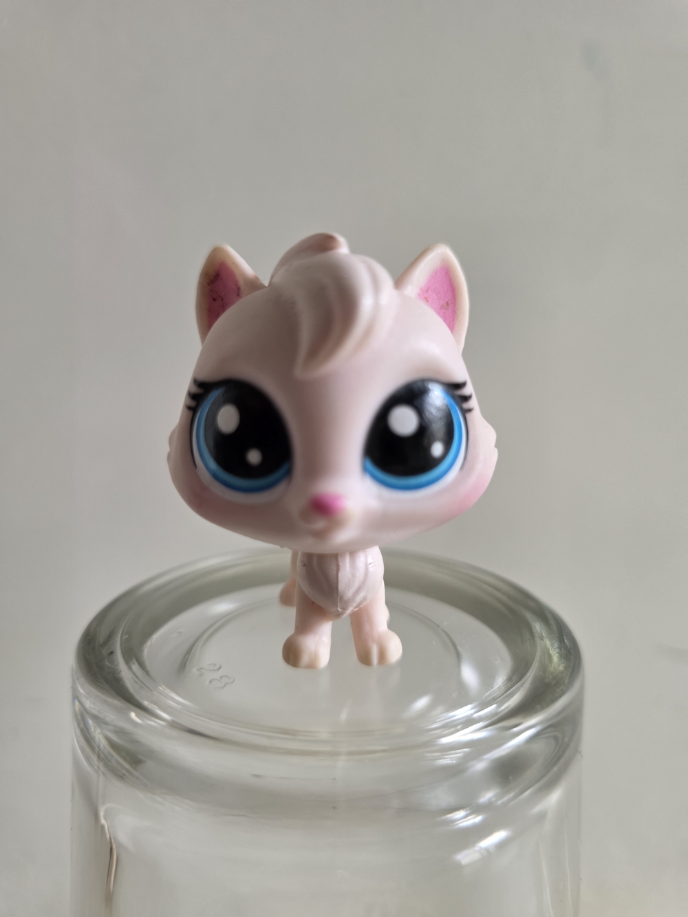 3/$22 Littlest Pet Shop Authentic # 1-98 Viola  Angora Cream Pink Cay Blue Eyes